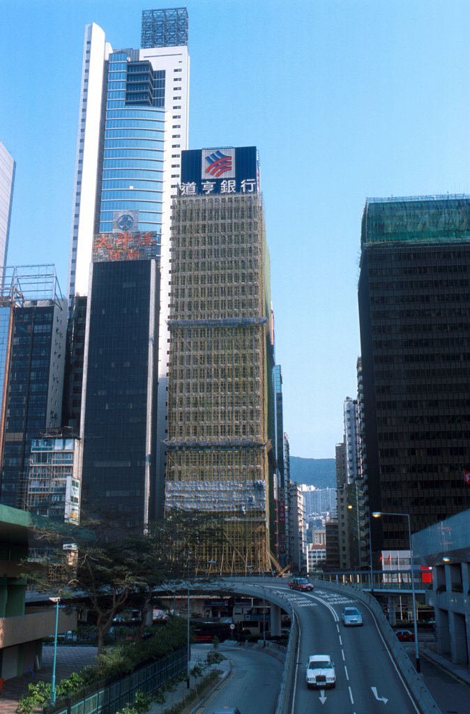 2010503k30.jpg
