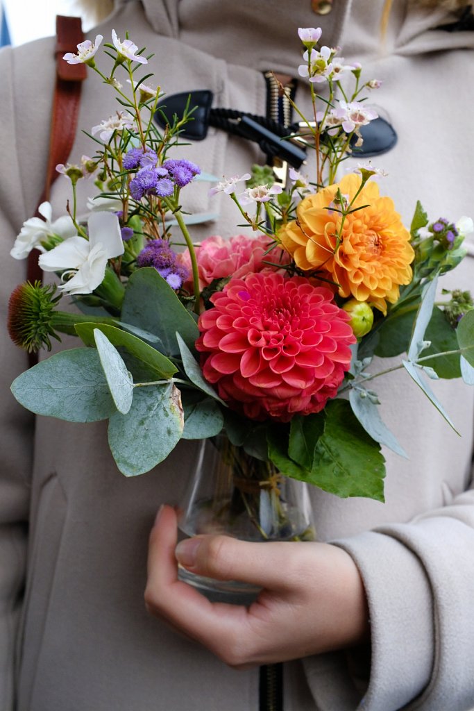 22010089dp067.jpg