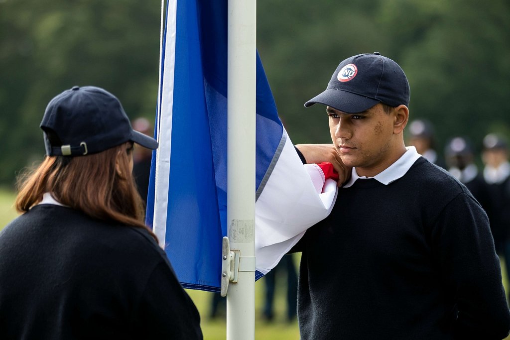 Déplacement SNU Service national universel de Monsieur Le Premier ministre, Jean Castex avec Madame Sarah EL HAIRY
Secrétaire d’Etat chargée de la Jeunesse et de l’Engagement auprès du ministre de l’Education nationale, de la Jeunesse et des Spo