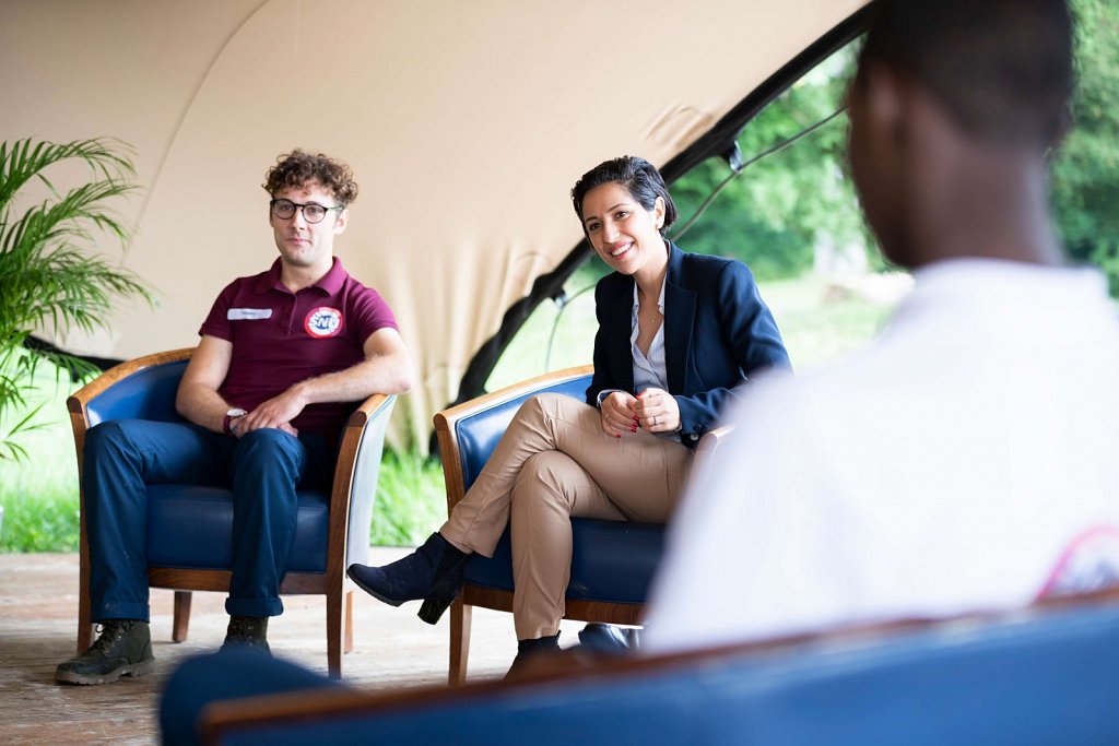 Déplacement SNU Service national universel de Monsieur Le Premier ministre, Jean Castex avec Madame Sarah EL HAIRY
Secrétaire d’Etat chargée de la Jeunesse et de l’Engagement auprès du ministre de l’Education nationale, de la Jeunesse et des Spo