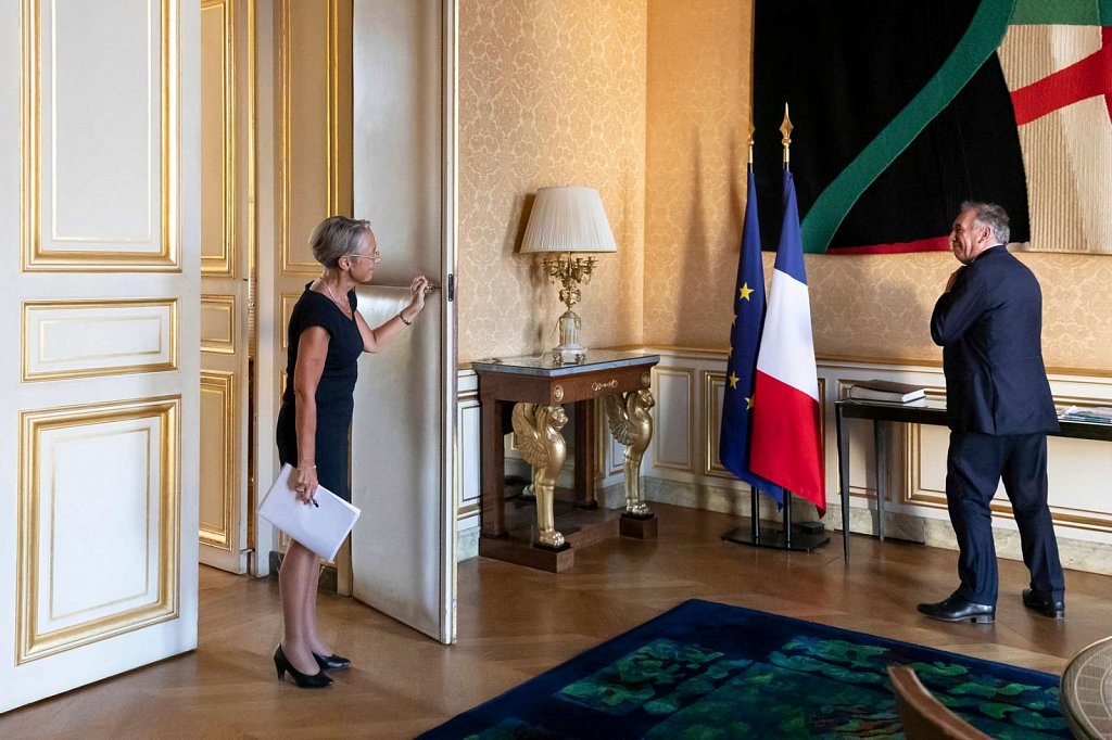 Entretien de Madame la Première ministre, Elisabeth Borne avec M. François BAYROU, haut-commissaire au plan le Mercredi 24 août 2022.