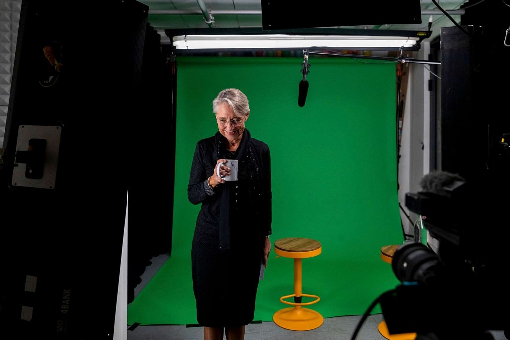 Interview de la Première ministre Elisabeth Borne par Konkini le Mardi 4 octobre 2022 à Paris.
