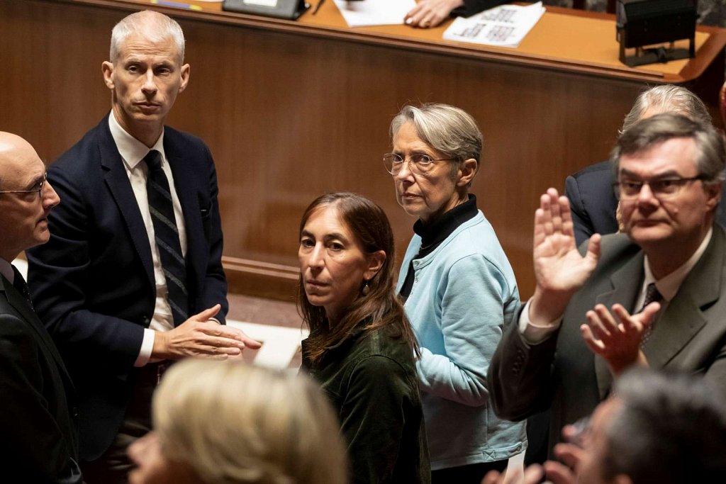 Discours sur l'Ukraine de la Première ministre Elisabeth Borne à l'Assemblée nationale le Lundi 3 octobre 2022 suivi d'un débat.